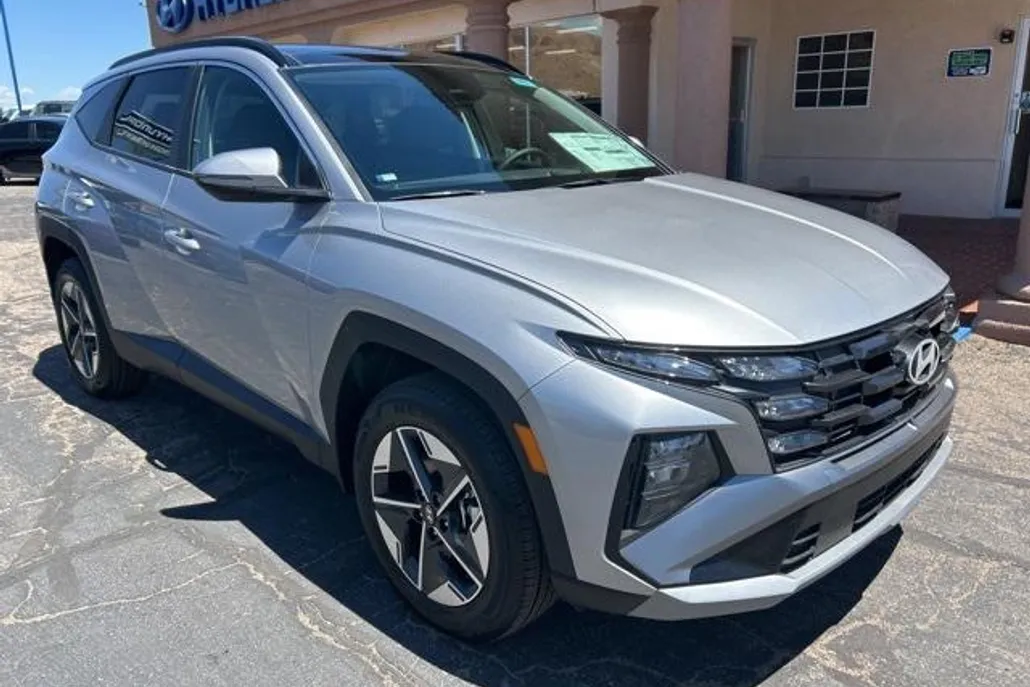 2025 Hyundai Tucson Hybrid SEL Convenience photo 1