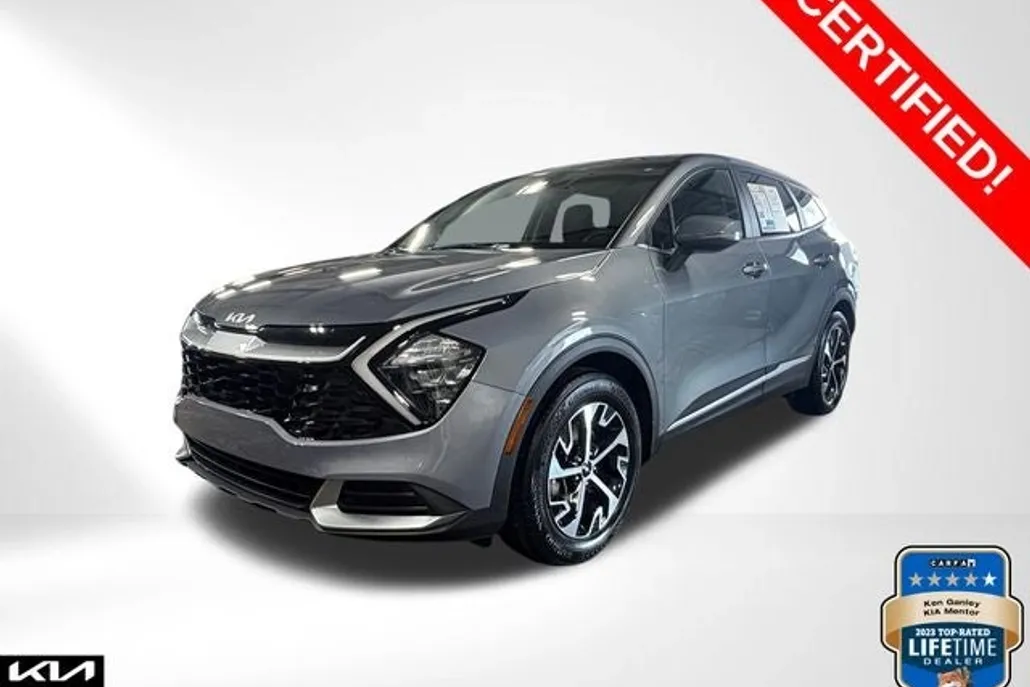2023 Kia Sportage EX photo 1