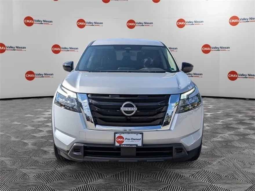 2025 Nissan Pathfinder S photo 1