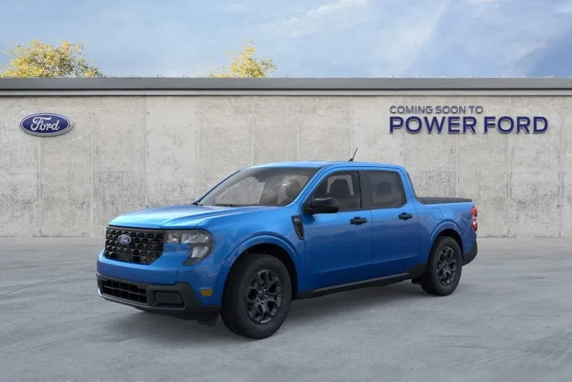 2025 Ford Maverick XLT photo 1