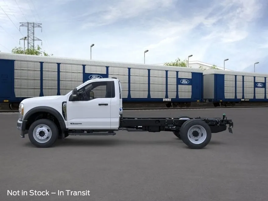 2026 Ford F-550 photo 1
