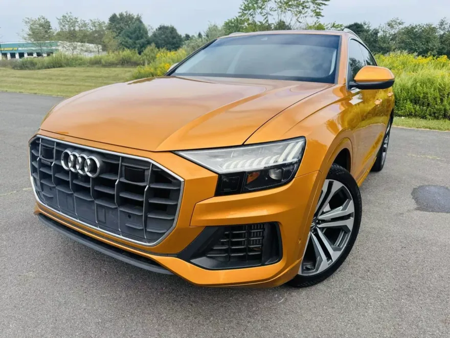2019 Audi Q8 Premium Plus photo 1