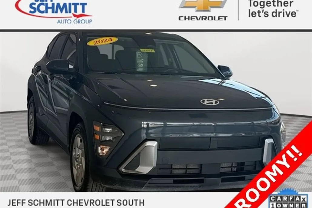 2024 Hyundai Kona SE photo 1