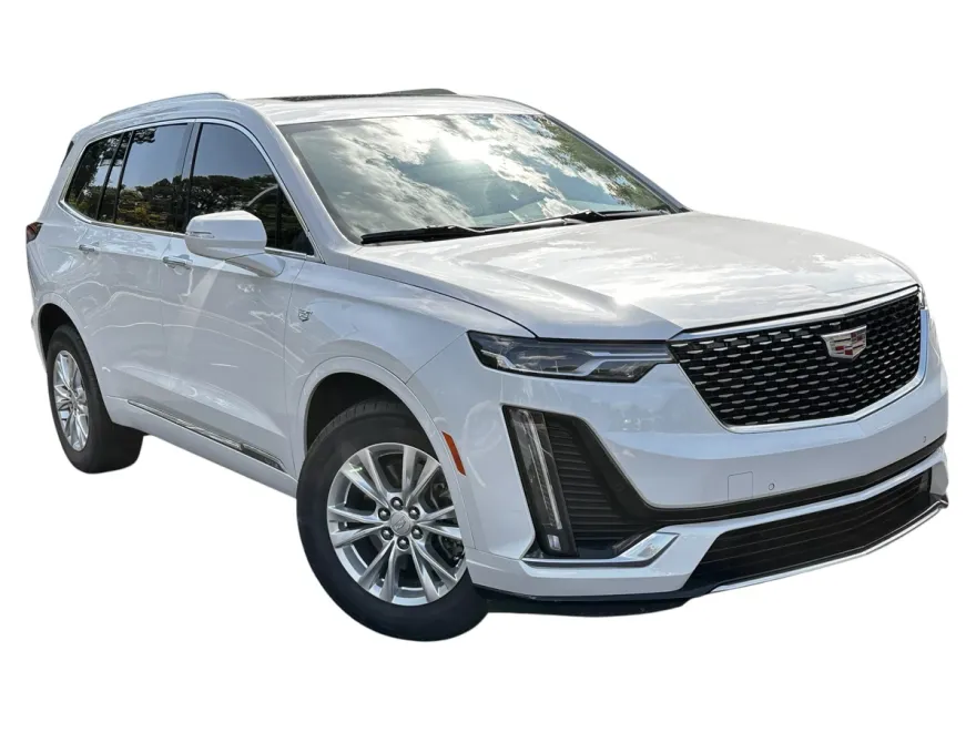 2024 Cadillac XT6 Luxury photo 1