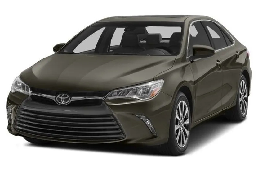 2015 Toyota Camry XLE photo 1