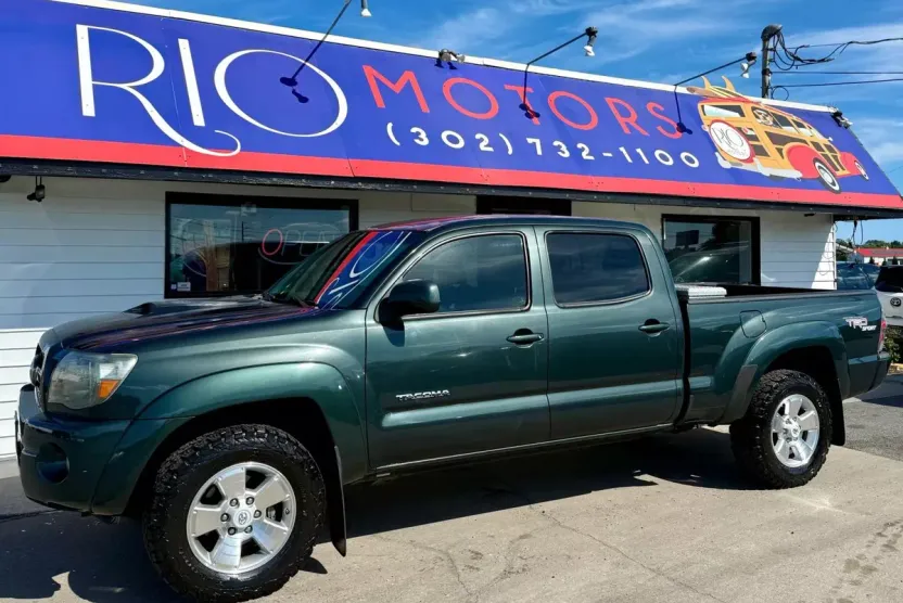 2011 Toyota Tacoma Double Cab photo 1