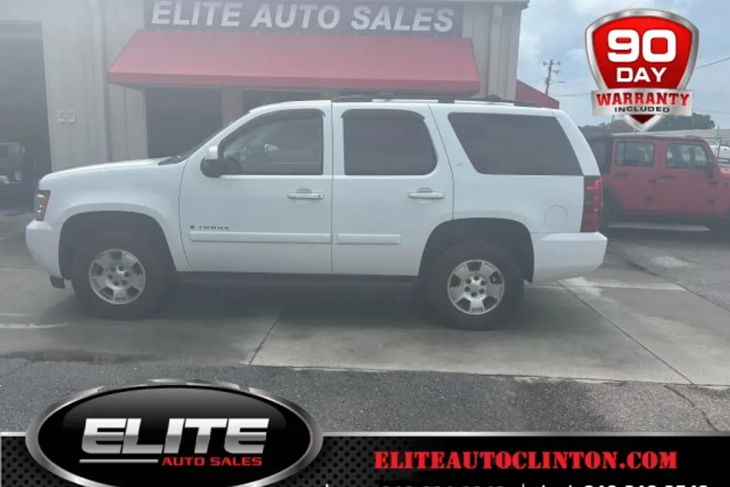2008 Chevrolet Tahoe LT photo 1