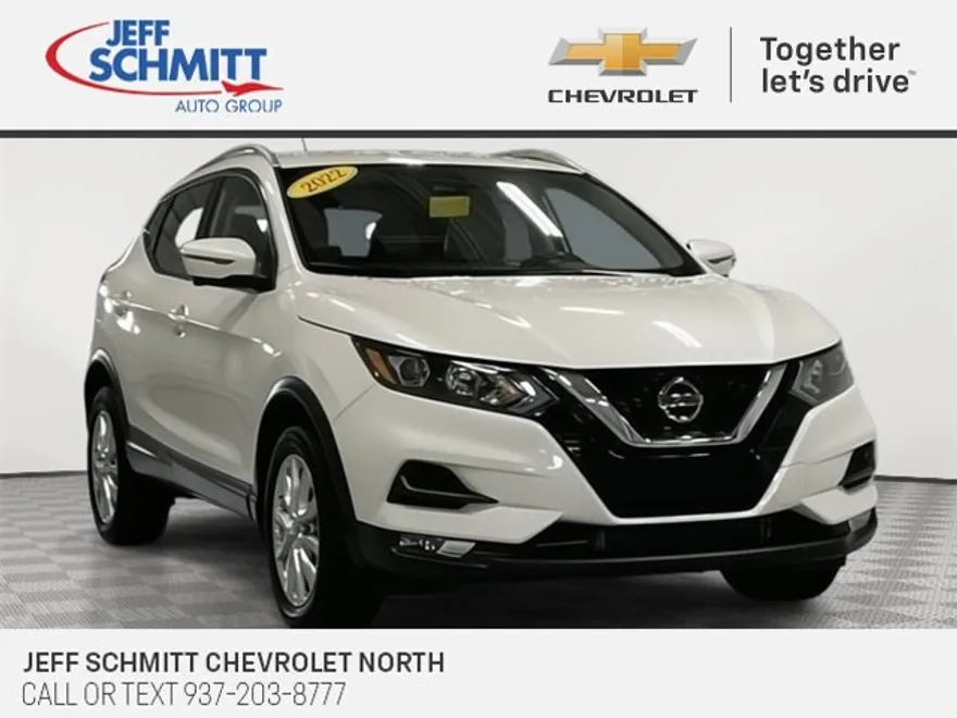 2022 Nissan Rogue Sport SV photo 1