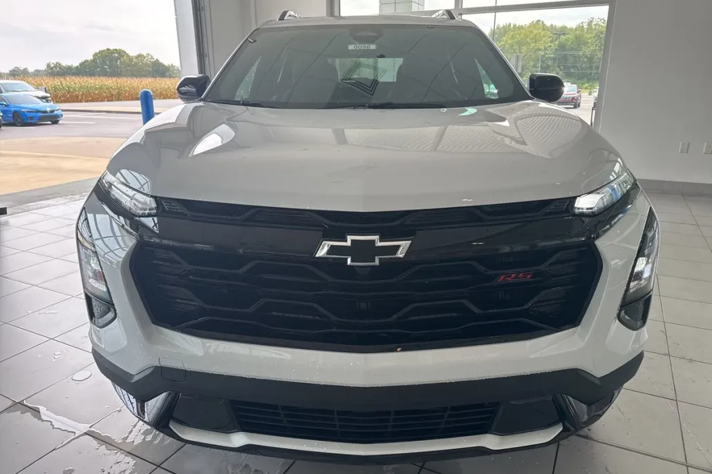 2026 Chevrolet Equinox RS photo 1