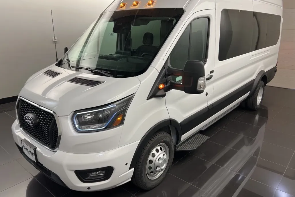 2026 Ford Transit photo 1