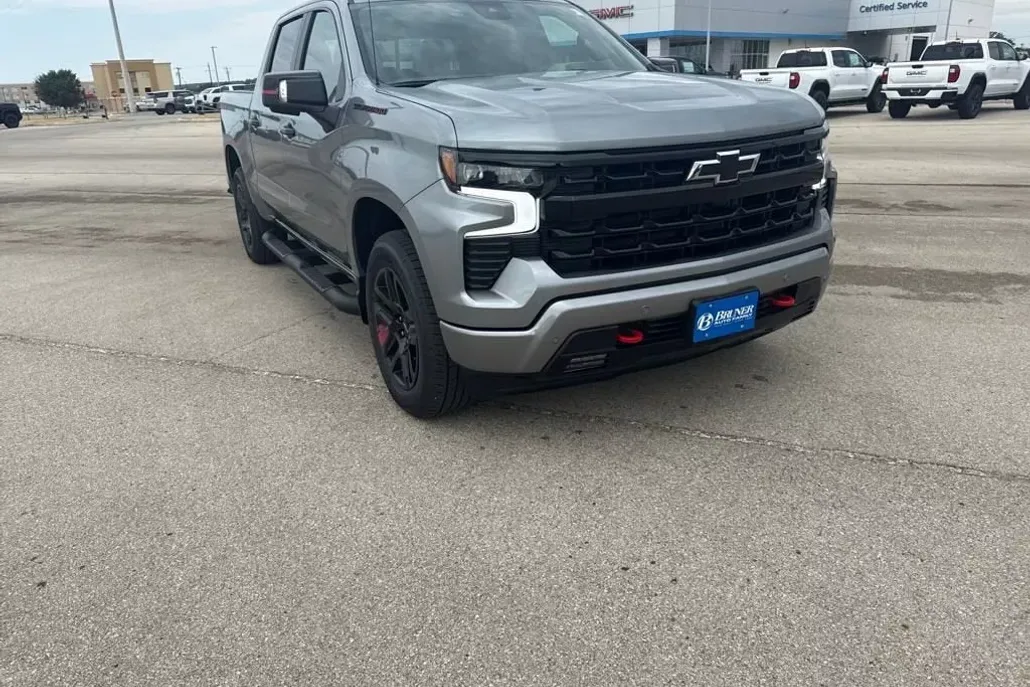 2026 Chevrolet Silverado 1500 RST photo 1