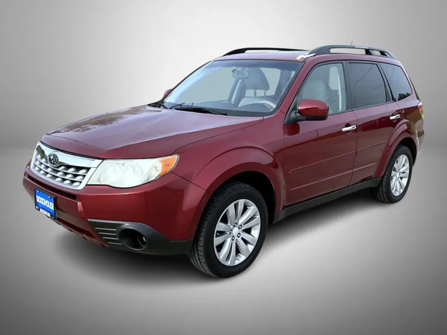 2012 Subaru Forester 2.5X Premium photo 1