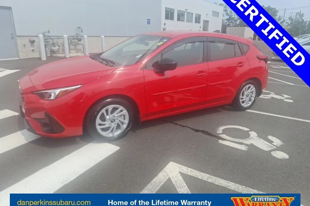 2024 Subaru Impreza Base photo 1