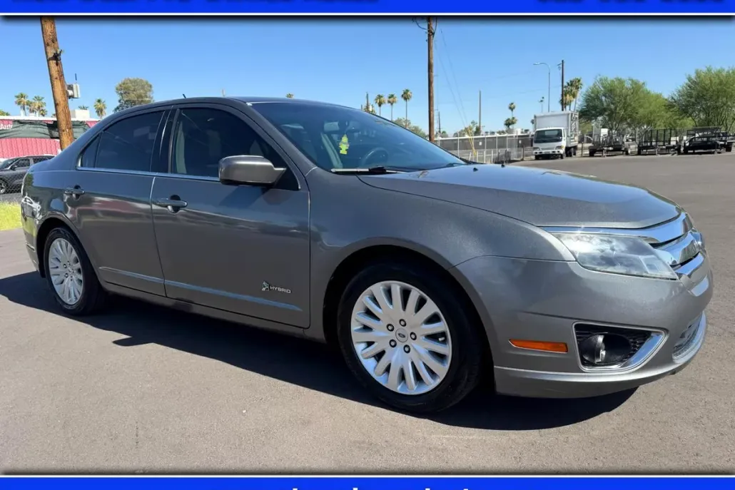 2010 Ford Fusion Hybrid photo 1