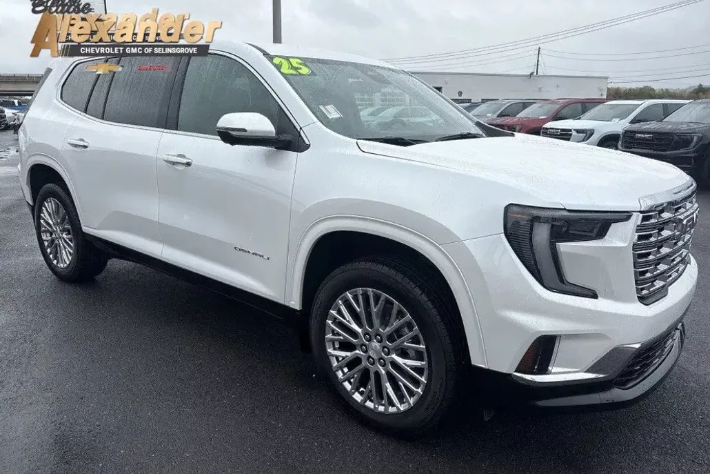 2025 Gmc Acadia Denali photo 1