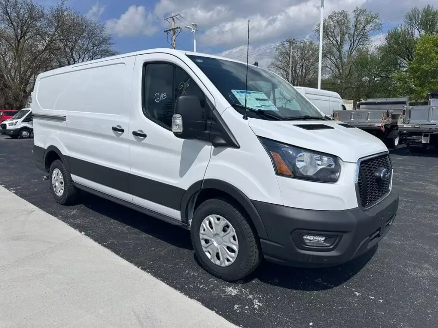2025 Ford Transit photo 1