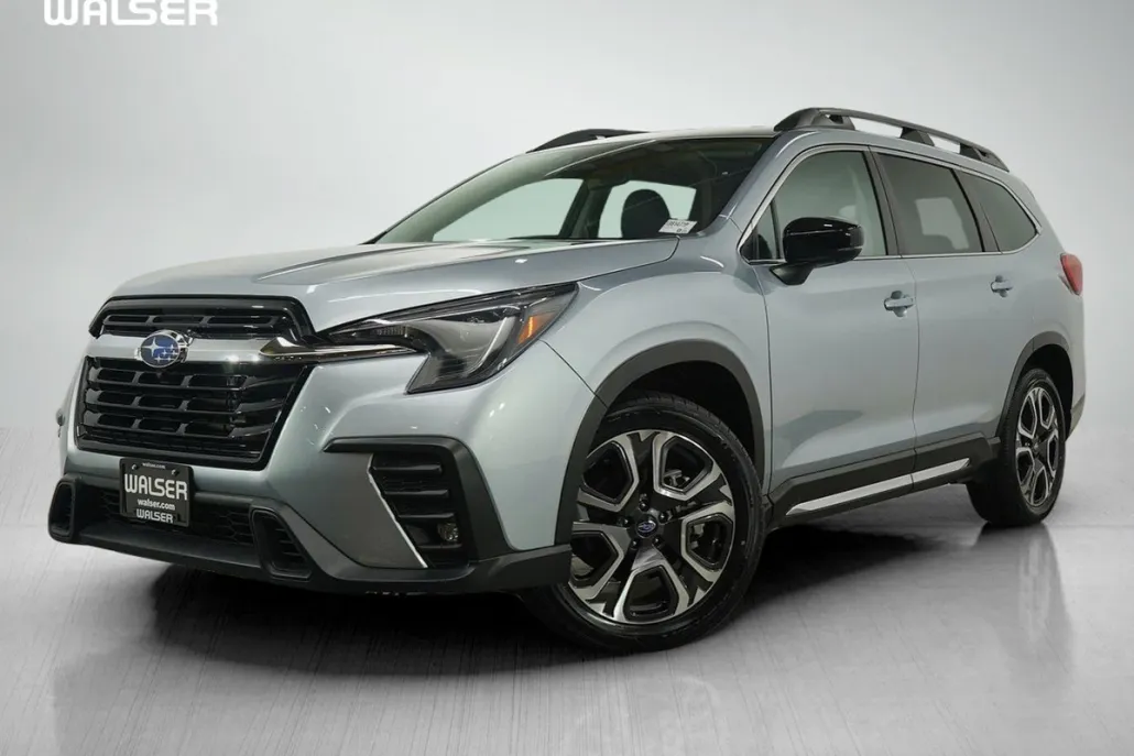 2024 Subaru Ascent Limited photo 1