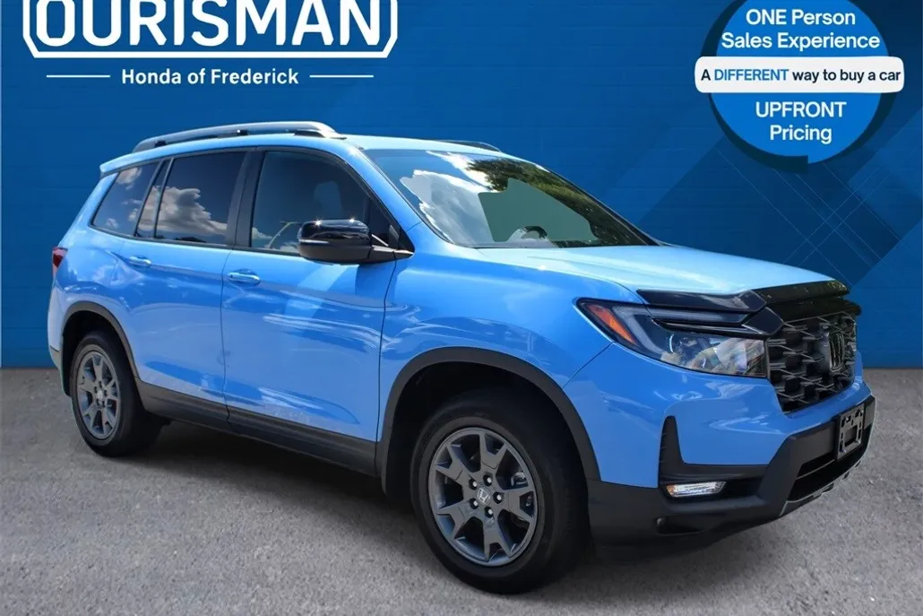 2024 Honda Passport TrailSport photo 1