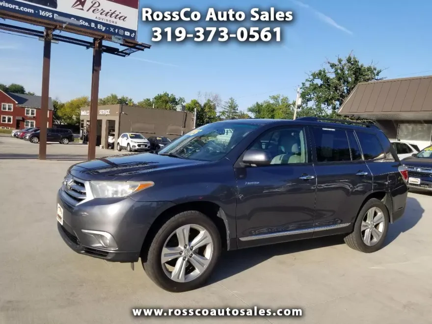 2013 Toyota Highlander Limited photo 1