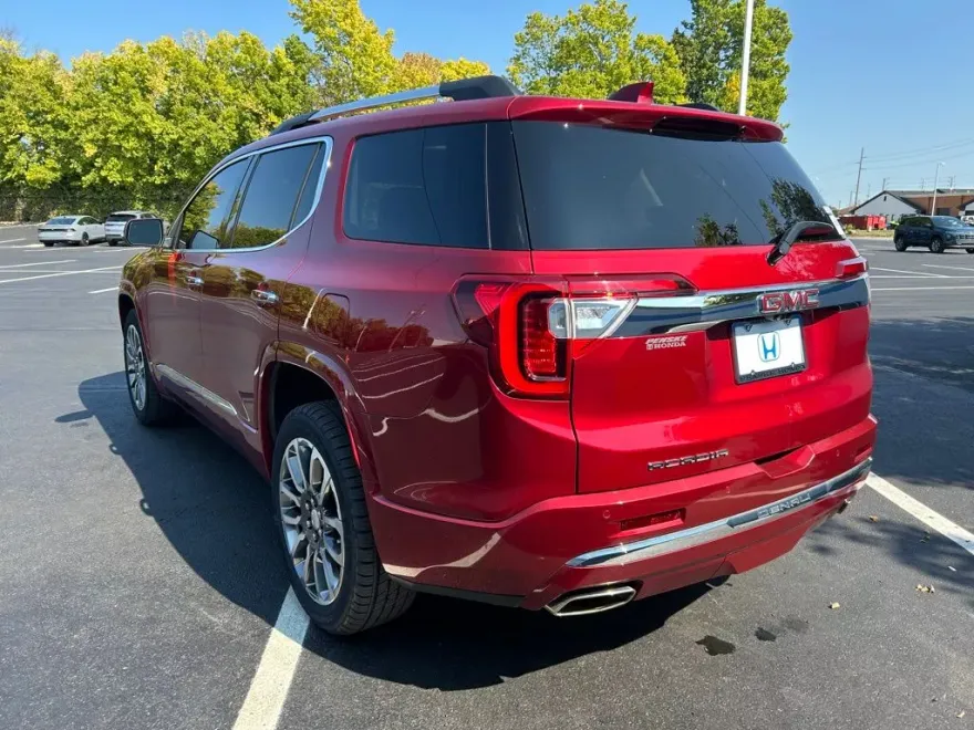 2020 Gmc Acadia Denali photo 1