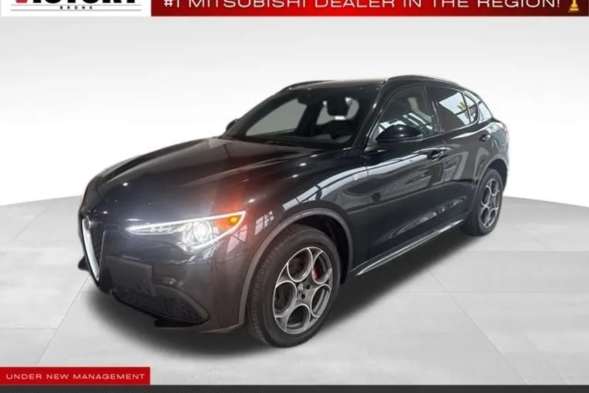 2022 Alfa Romeo Stelvio Ti photo 1