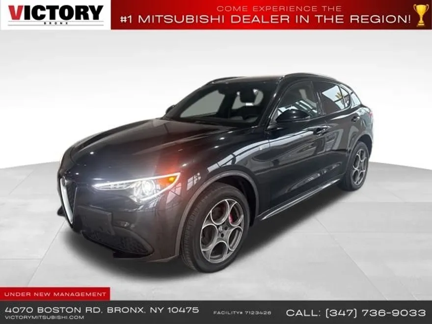 2022 Alfa Romeo Stelvio Ti photo 1