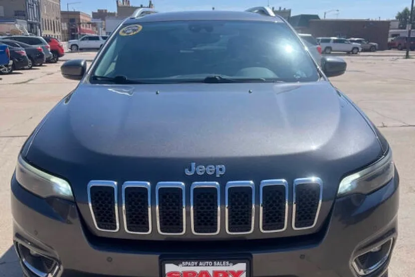 2019 Jeep Cherokee Limited photo 1
