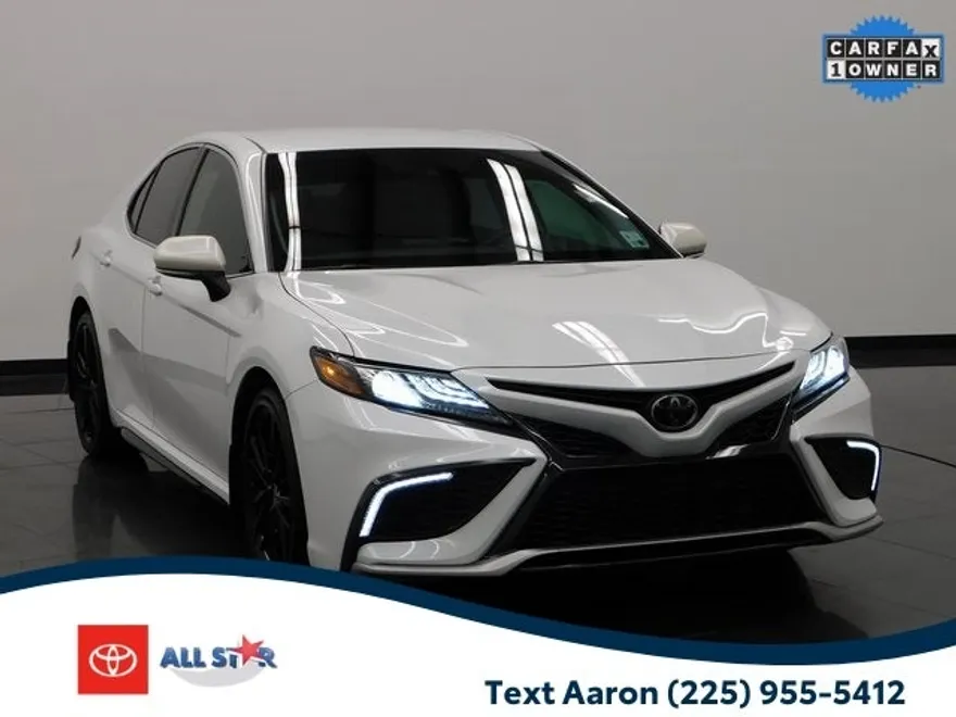 2022 Toyota Camry XSE photo 1