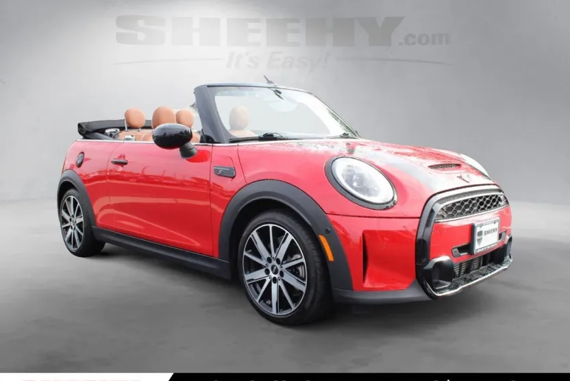2024 Mini Cooper S Iconic photo 1
