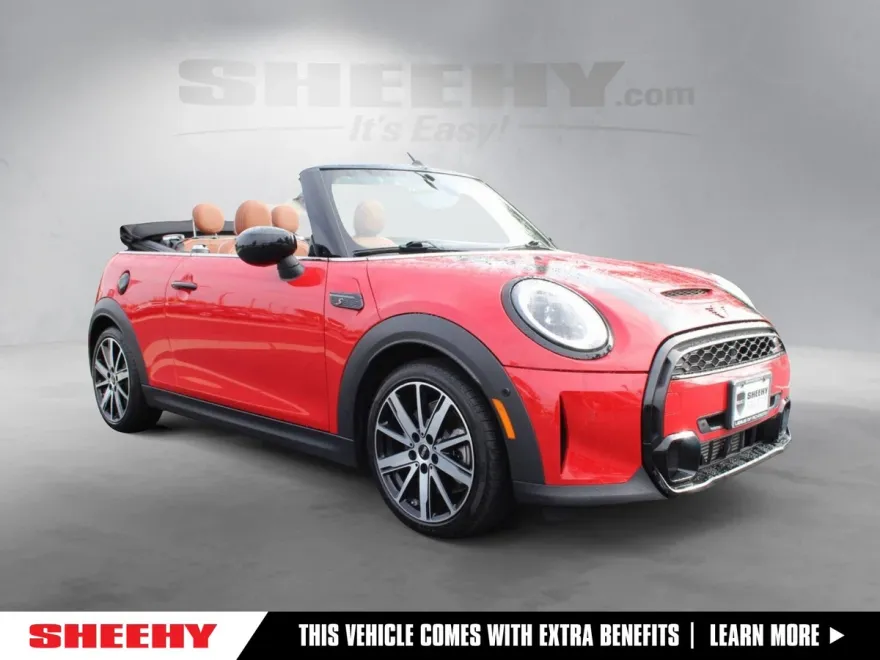2024 Mini Cooper Convertible Iconic photo 1