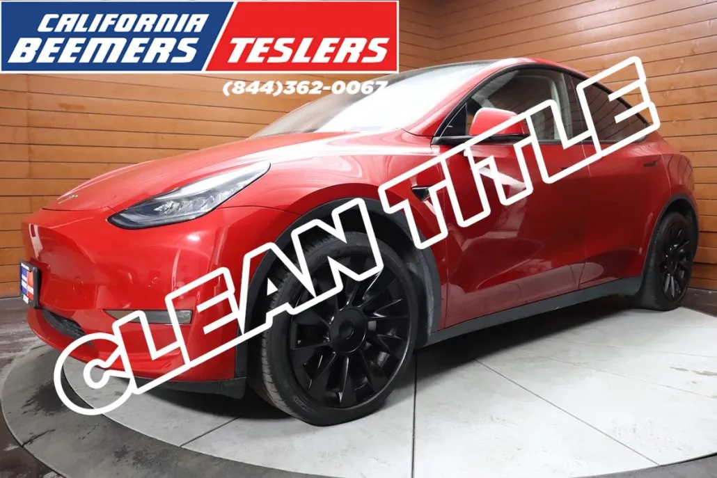 2023 Tesla Model Y Long Range photo 1
