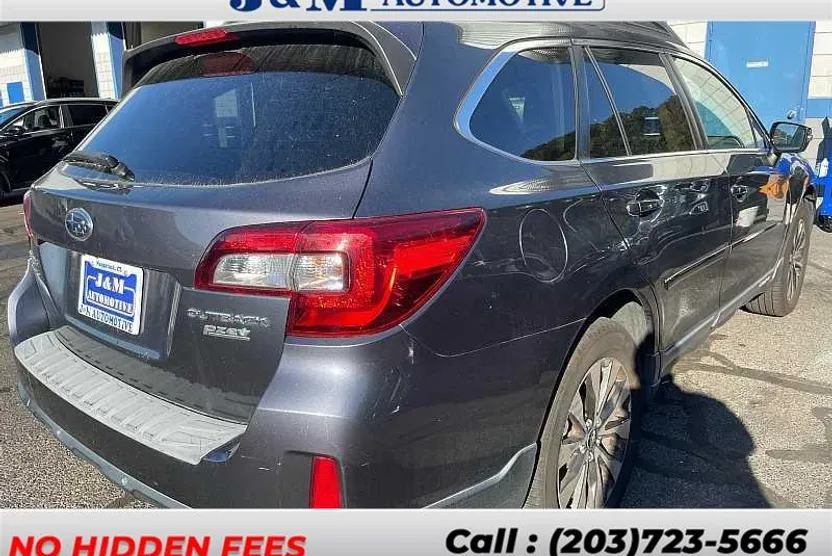 2017 Subaru Outback Limited photo 1