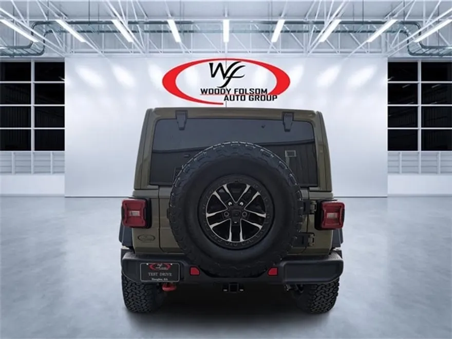 2025 Jeep Wrangler Rubicon photo 1
