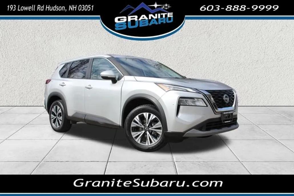 2022 Nissan Rogue SV photo 1