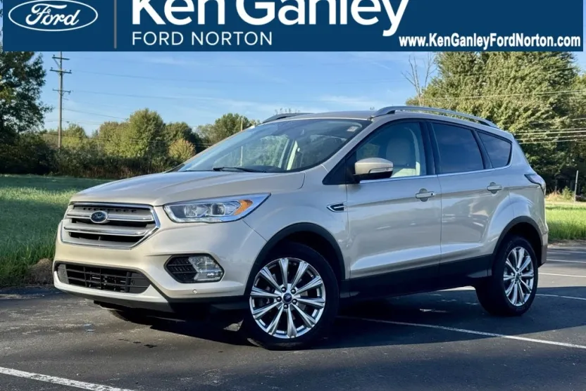 2018 Ford Escape Titanium photo 1
