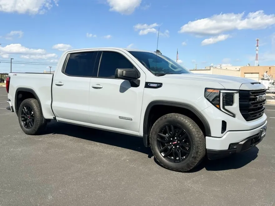 2024 Gmc Sierra 1500 Elevation photo 1