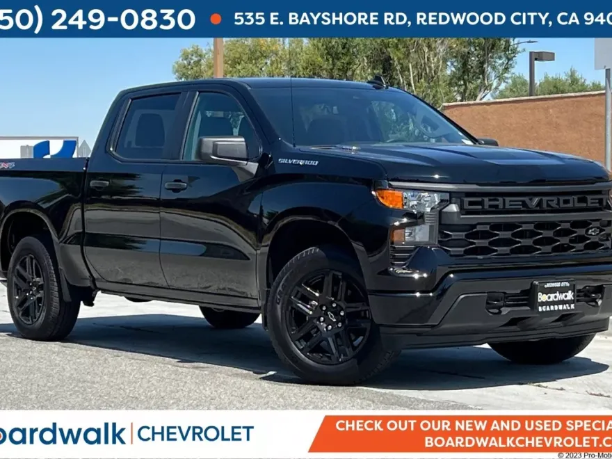 2025 Chevrolet Silverado 1500 Custom photo 1