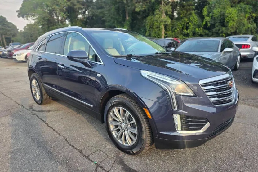 2018 Cadillac XT5 Luxury photo 1
