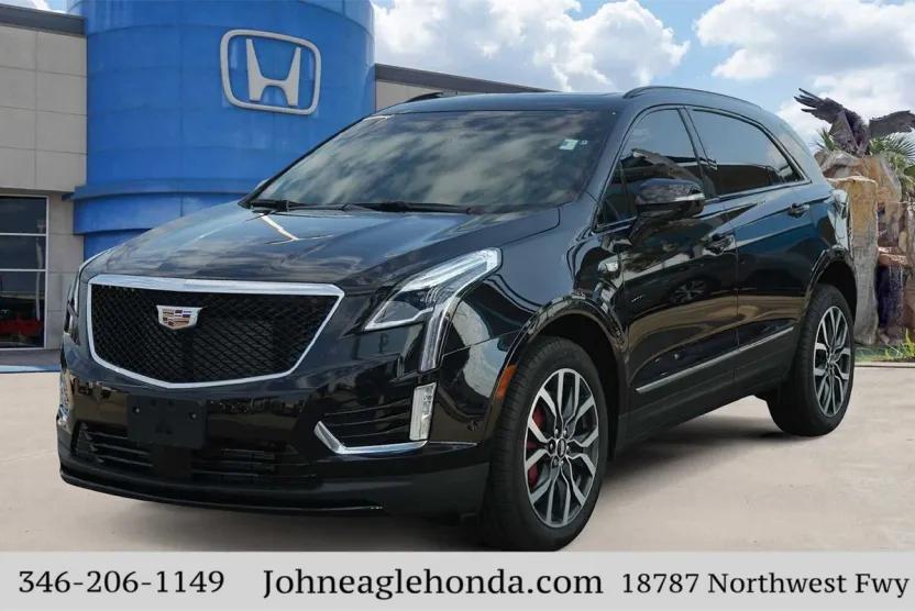 2024 Cadillac XT5 Sport photo 1