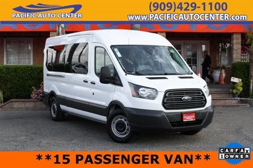 2017 Ford Transit XL photo 1