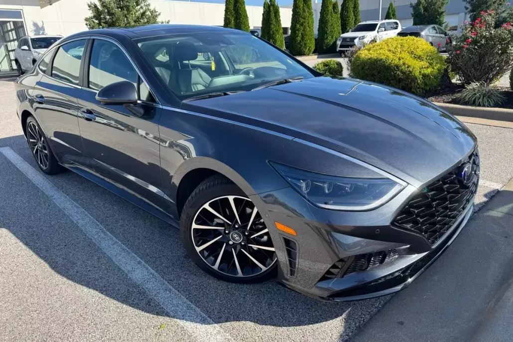 2021 Hyundai Sonata Limited photo 1