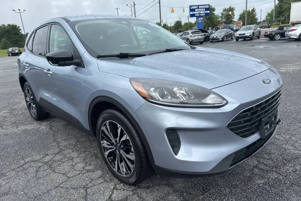 2022 Ford Escape SE photo 1