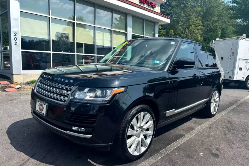 2015 Land Rover Range Rover SuperCharged photo 1