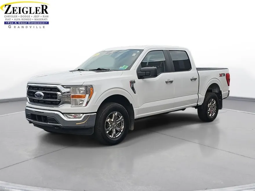 2022 Ford F-150 XLT photo 1
