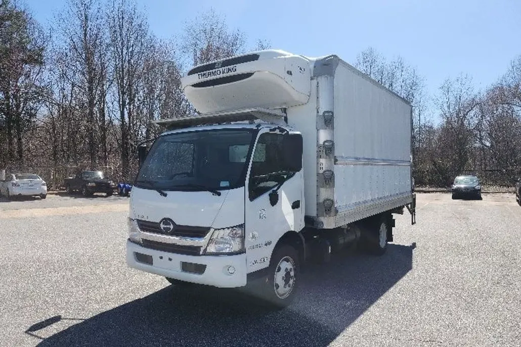 2020 Hino XJC720 / XFC720 Single Cab photo 1