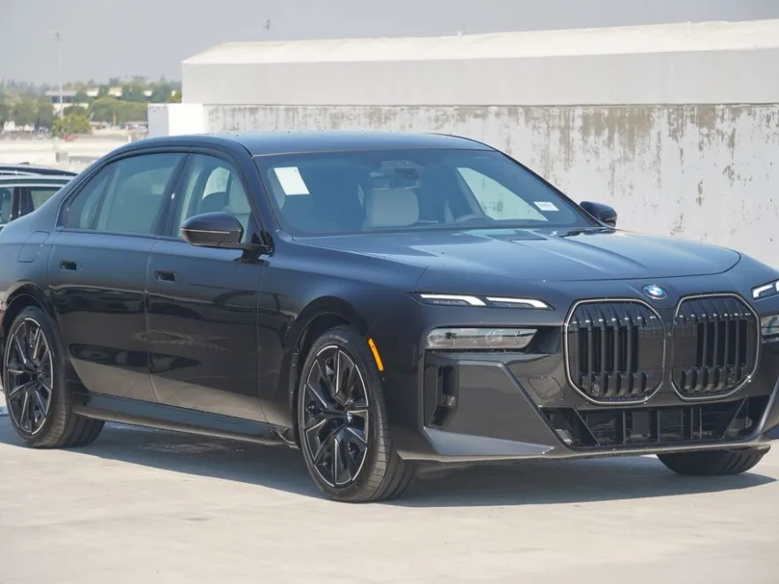 2025 Bmw 760i 760i xDrive photo 1