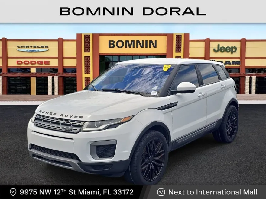 2016 Land Rover Range Rover Evoque SE photo 1