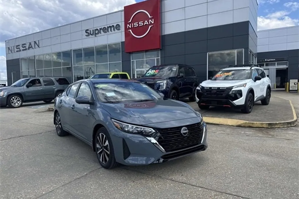 2025 Nissan Sentra SV photo 1
