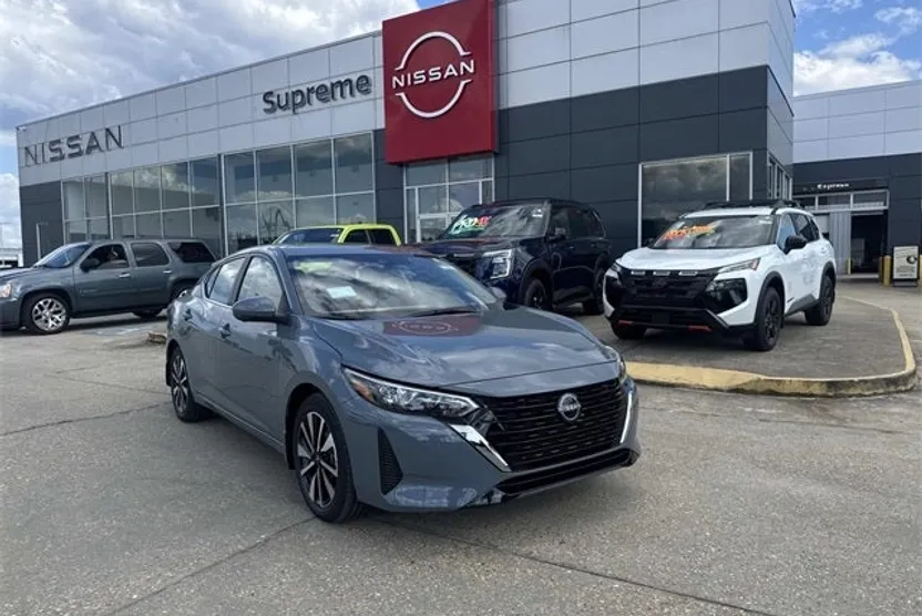 2025 Nissan Sentra SV photo 1