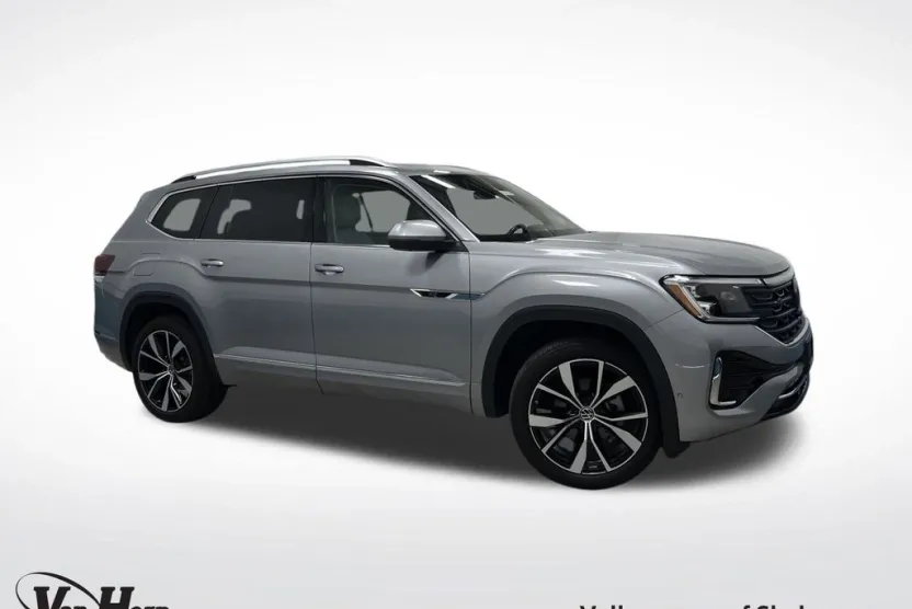 2024 Volkswagen Atlas SEL Premium R-Line photo 1